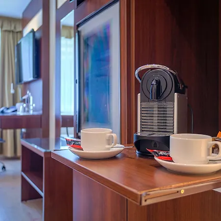 호텔 베스트 웨스턴 마크란더 프랑크푸르트/카이저라이 오펜바흐