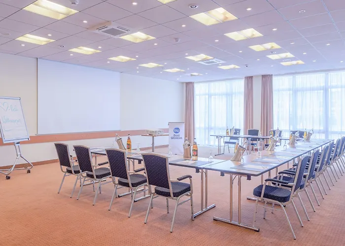 Western Macrander Frankfurt/kaiserlei